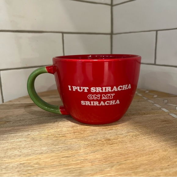 BIG Red "I Put Sriracha On My Sriracha" 24oz Huge Coffee Cup HUY FONG FOODS - Picture 2 of 4